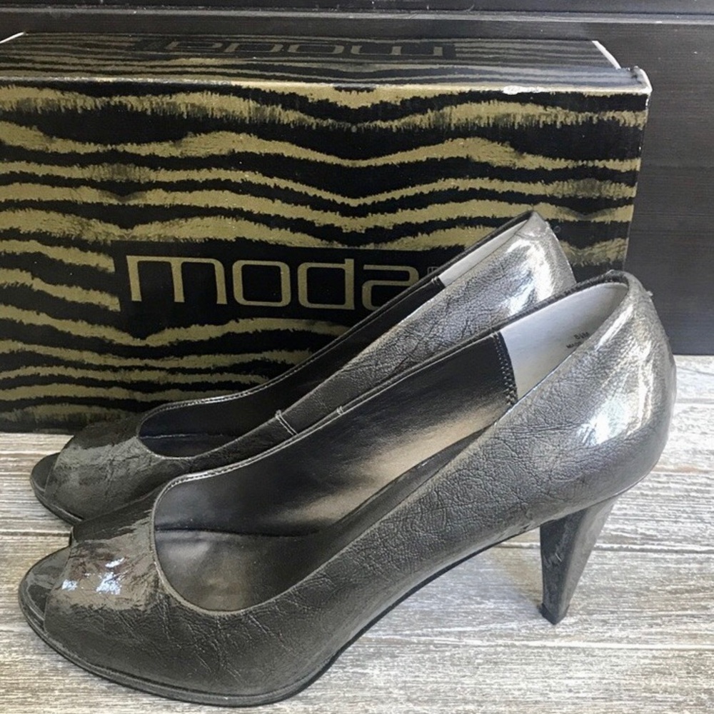 MODA SPANA Heels NWT